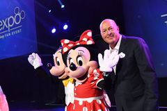 Disney demite CEO em meio a crise e críticas a conteúdo LGBT