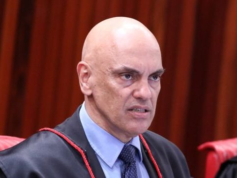 Moraes 'agiu como ditador', diz Malafaia sobre relatório do PL