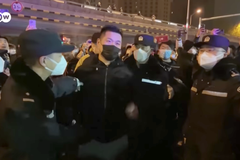 Pela 1ª vez, China tem protestos contra o Partido Comunista e Xi Jinping