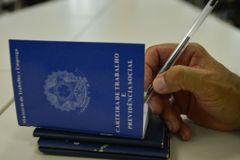 Taxa de desemprego atinge o menor índice desde 2015