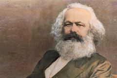 "O discurso marxista é contrário à Bíblia e seus valores", diz doutor em Sociologia