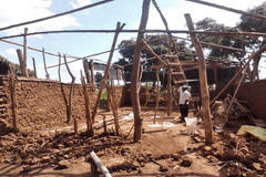 Pastores são agredidos e igreja demolida durante ataque em Uganda