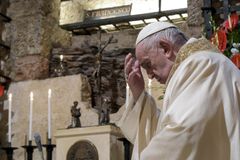 Vaticano expulsa padre pró-vida alegando “blasfêmia”