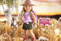 Mattel é criticada por lançamento de boneca com enredo LGBT