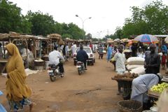 Terroristas matam 46 cristãos na Nigéria, alguns "queimados vivos"