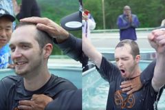 Homem suicida se depara com culto de rua nos EUA, recebe Jesus e é batizado durante evento