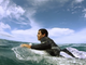 Surfista cego diz que fé o ajudou a realizar o sonho de surfar: ‘Deus me guia na onda’