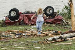 Após livramento da morte, mulher retoma sua fé: "Deus me manteve viva" | Notícias Gospel