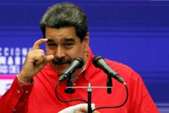 Evangélicos criticam Maduro por oferecer dinheiro às igrejas