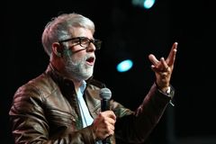 Claudio Duarte: "Primeiro Deus mostra o propósito e depois envia os recursos"