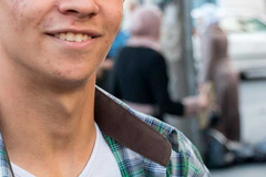 Adolescente é expulso de casa por se converter a Jesus, mas é adotado por cristãos