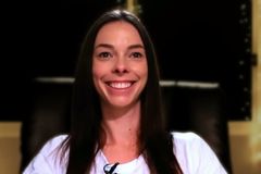 Jovem era governada por astrologia e tarô, até ter um encontro com Cristo