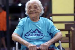 Mulher de 102 anos é intercessora em missão: "Não existe idade para fazer algo para Deus"