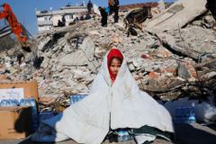 Terremoto na Turquia e Síria registra 17 mil mortos