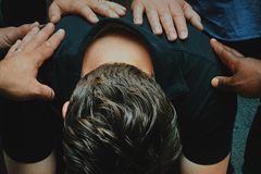 "As lutas que enfrentamos têm a tendência de nos melhorar", diz pastor