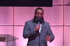 Pastor alerta sobre seita que estaria se infiltrando nas igrejas