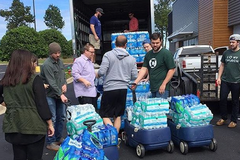 Igrejas unem esforços para ajudar vítimas de enchentes na Carolina do Sul