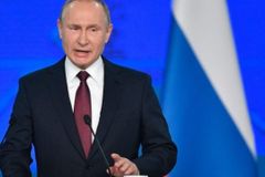 Putin critica a pauta LGBT: "O Ocidente quer destruir a família"