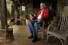 Billy Graham se dedicava à oração em seus últimos dias de vida, segundo seu filho