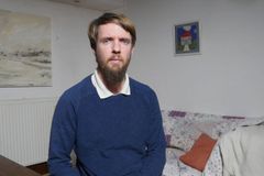 Professor de teologia é demitido por dizer que "homossexualidade está invandindo a Igreja"