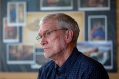 Cientista cristão tem palestra cancelada em universidade, após protesto de grupo LGBT