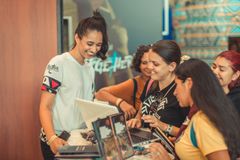 Igreja reúne mais de 10 mil jovens para fazer ações sociais no DF