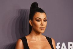Atriz Kourtney Kardashian é criticada por citar a Bíblia em alusão ao coronavírus | Notícias Gospel