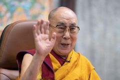 Pastor diz que Dalai Lama cometeu pedofilia e critica imprensa