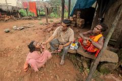 Após a morte do marido, missionária persevera e colhe 5 mil conversões