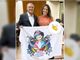 Geraldo Alckmin aparece segurando bandeira com frase: “Minha criança trans” e irrita evangélicos