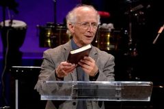 John Piper fala a pais com filhos trans: "É uma rebelião cultural contra Deus"