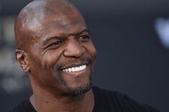 Terry Crews sai em defesa de ator cristão e também é cancelado