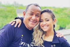 O que Bruna Karla deu de presente ao pai o deixou sem chão; “tô feliz da vida”