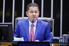 Pastor da AD Madureira defende PL da Censura: 'Ajudei no texto'