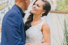 Ex-atriz pornô se guardou até o casamento após se converter: "Mantive o coração puro"