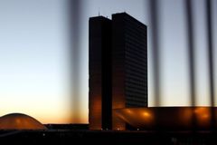 Bancada evangélica quer que reforma tributária garanta isenção total às religiões | Notícias Gospel