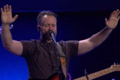 O sofrimento é crucial para um encontro com Deus, ensina pastor | Notícias Gospel