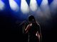 ‘Cantora gospel’ desmente boatos de que estaria namorando outra mulher