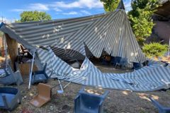 Tenda de igreja evangélica é destruída por vândalos na França