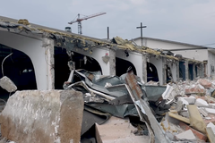 Igreja evangélica é destruída por escavadeira pelo governo da Bielorrússia