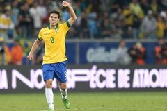 "Faço da Bíblia o meu norte", diz Hernanes, ex-Seleção Brasileira