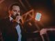 Cantor Luciano Camargo recusa cachê em seu 1º show gospel