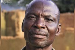 Após manter filho cristão em cativeiro por conversão, muçulmanos se rende a Jesus