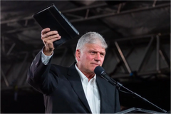 Cristãos devem falar de 'questões morais', diz Franklin Graham