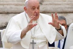 Papa Francisco proíbe católicos de pertencerem à maçonaria