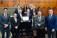 Pastor da Assembleia de Deus é homenageado na Assembleia Legislativa do RS