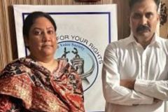 Pai de família é acusado de blasfêmia no Paquistão por postar textos bíblicos no Facebook