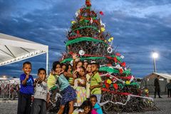 Igrejas do Reino Unido oferecem festa de Natal a refugiados: ‘Eles são bem-vindos’