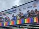 Jesus é retratado com temática LGBT em outdoor de ‘Ceia de Natal’ em Santa Catarina