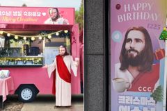 Café na Coreia do Sul faz evento de aniversário para homenagear Jesus no Natal